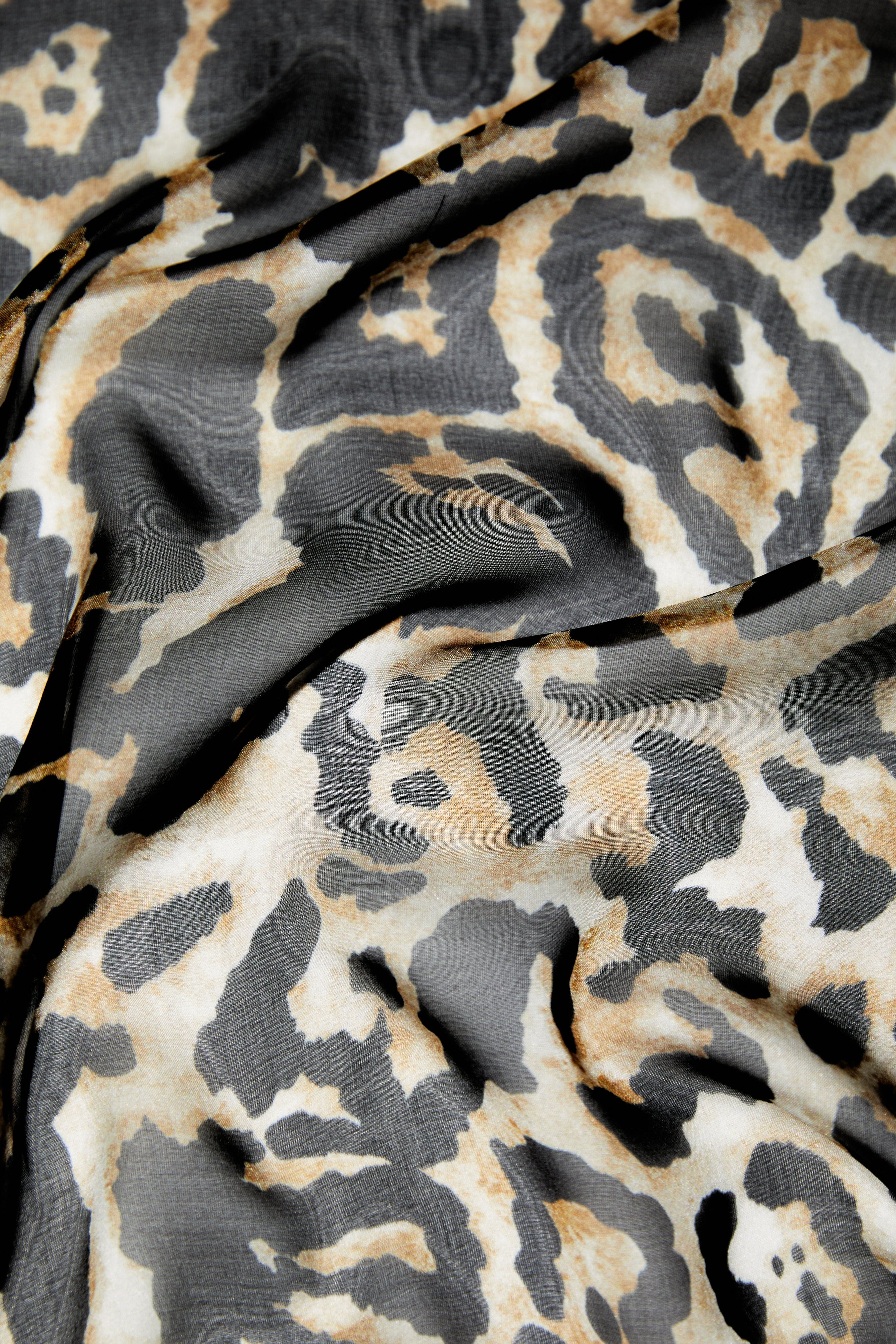 SILK scarf- leopard - Image 11